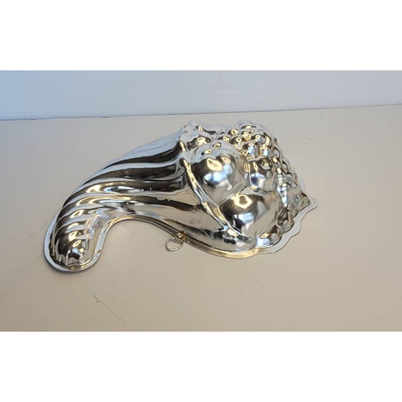 Vintage Copper Jello Mold Cornucopia - Picture 7 of 7